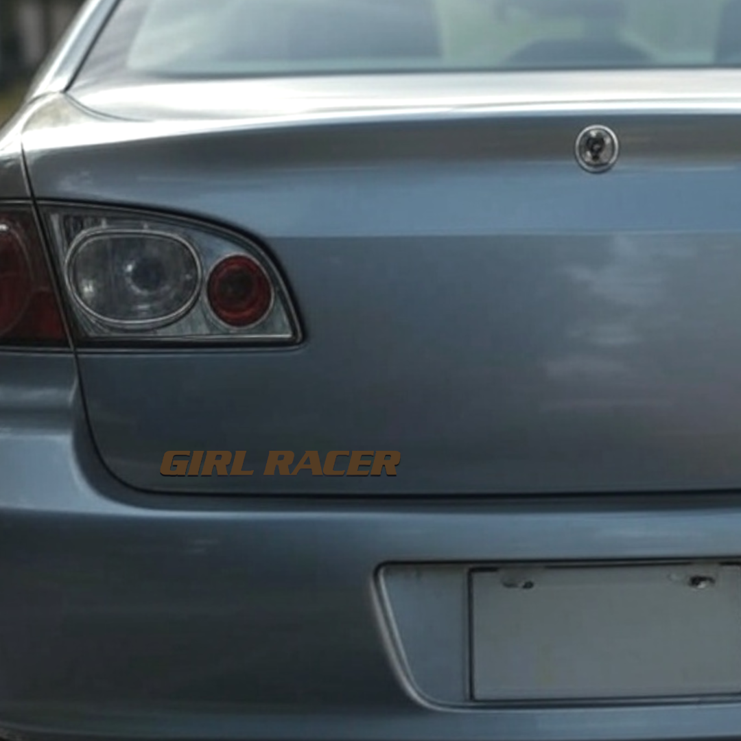 GIRL RACER